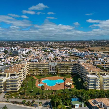 Al - Mare Lägenhet Albufeira Exteriör bild